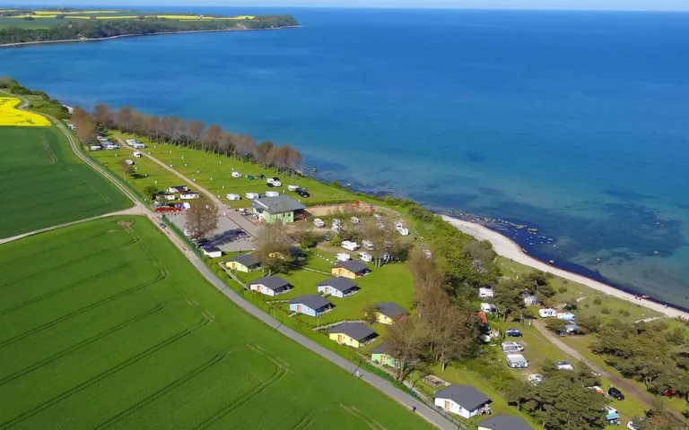 Camping met animatie in Mecklenburg-Voor-Pommeren, Duitsland - Knaus Camping- und Ferienhauspark Rügen