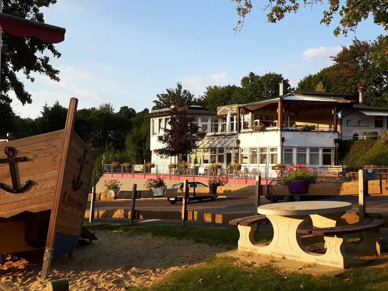 Knaus Campingpark Hennesee