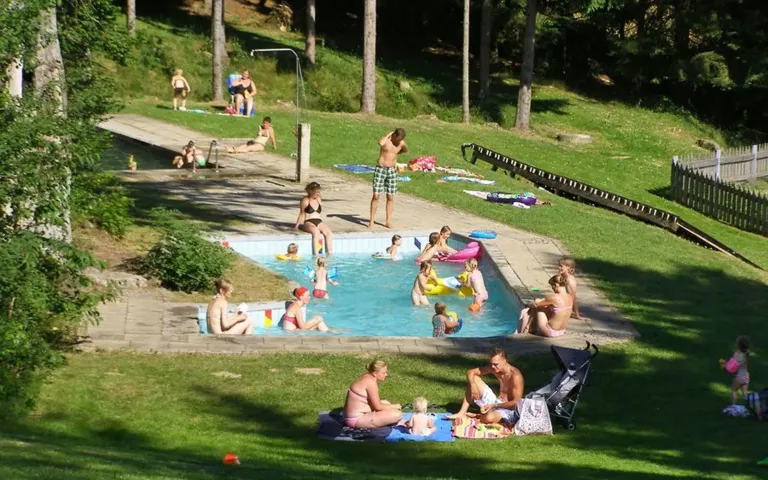 Camping met animatie voor het hele gezin in Beieren - Knaus Campingpark Lackenhäuser, Duitsland