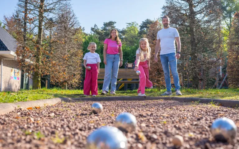Landal Landgoed De Hellendoornse Berg in Overijssel: kindvriendelijk vakantiepark, Nederland