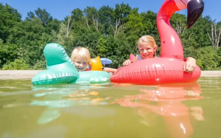 Kindvriendelijk vakantiepark voor het hele gezin in Friesland - Landal Waterpark Oudehaske, Nederland