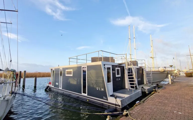 Vakantieplek aan het water in Flevoland, Nederland - Marina Parcs Lelystad