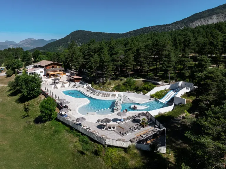 Zwemmen en water op RCN les Collines de Castellane in La Garde