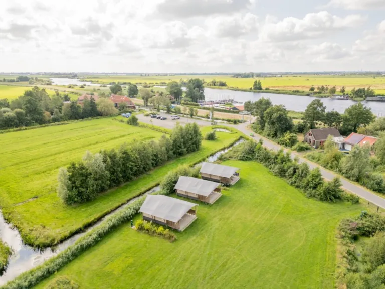 Glamping in Friesland, Nederland - Natuurlijk de Veenhoop