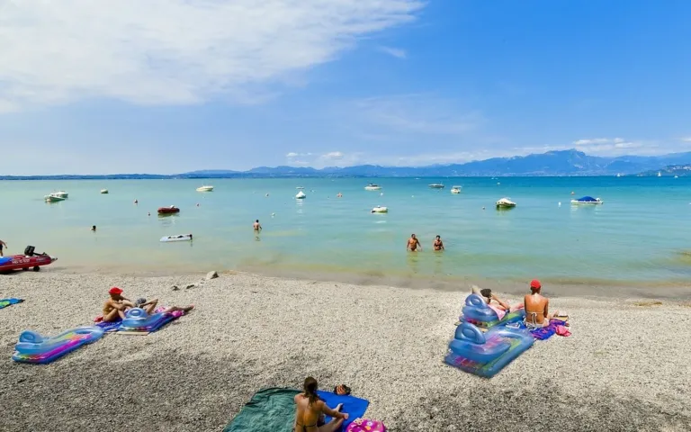 Camping Belvedere in Gardameer: camping met animatie, Italië
