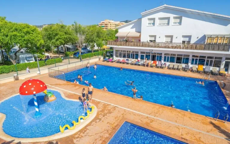 Camping met animatie in Costa Brava, Spanje - Camping Caballo de Mar