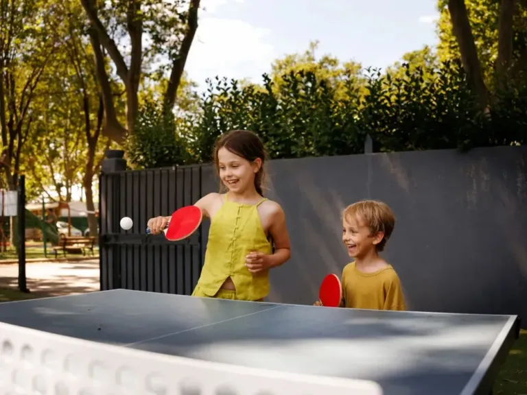 Spelen en activiteiten voor kinderen op Camping Cala Canyelles