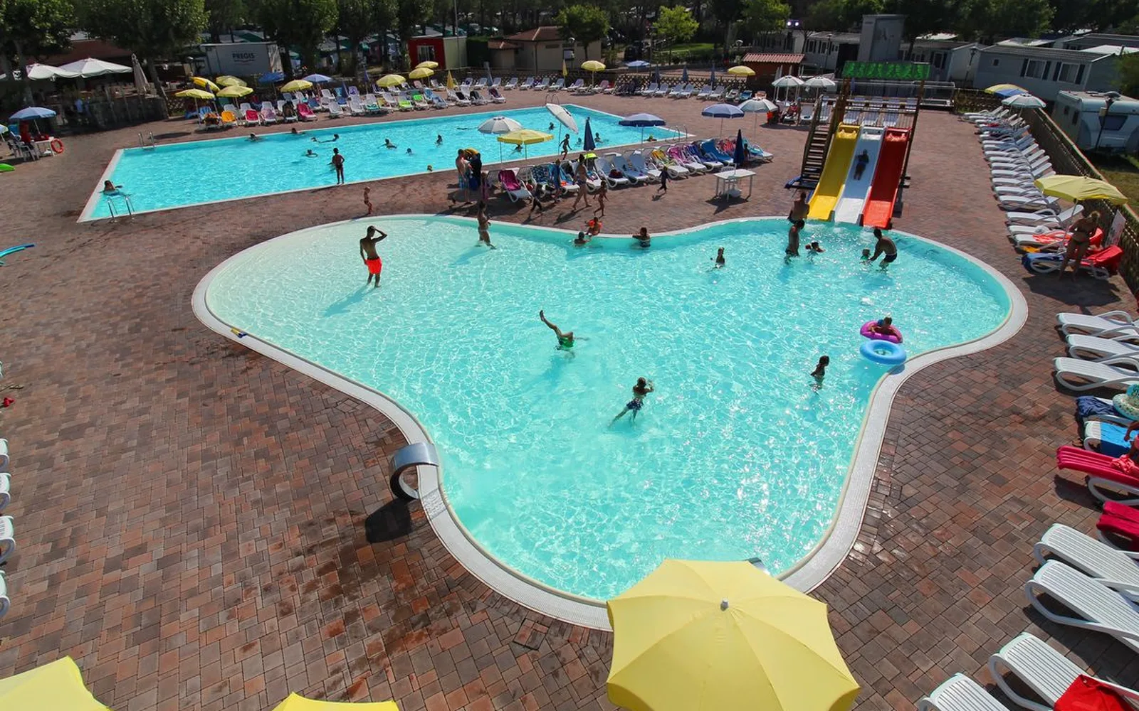Kindvriendelijke camping aan het Gardameer: Camping Del Garda in Peschiera del Garda Kindvriendelijke camping aan het Gardameer: Camping Del Garda in Peschiera del Garda
