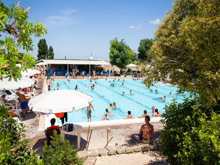 Zwemmen en water op Camping HU Fabulous Village in Rome