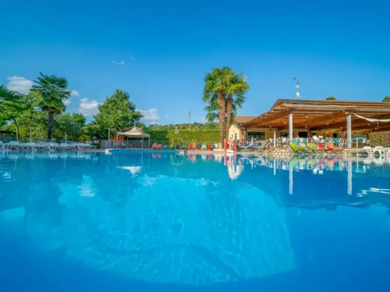 Zwemmen en water op Camping Okay Lido in Lisanza Sesto Calende