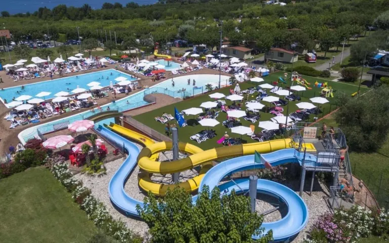 Kindvriendelijke vakantie in Italië: aan een meer