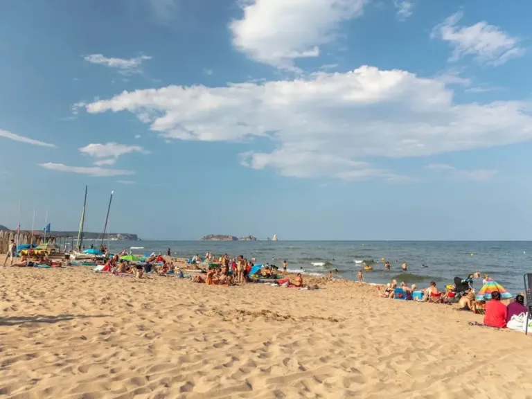 Zwemmen en water op Camping Platja Brava in Playa de Pals