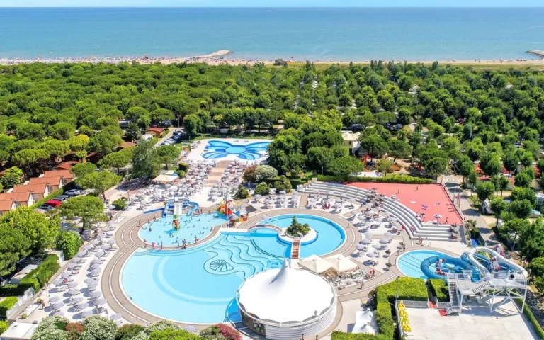 Camping Sant Angelo in Adriatische kust: camping met animatie, Italië