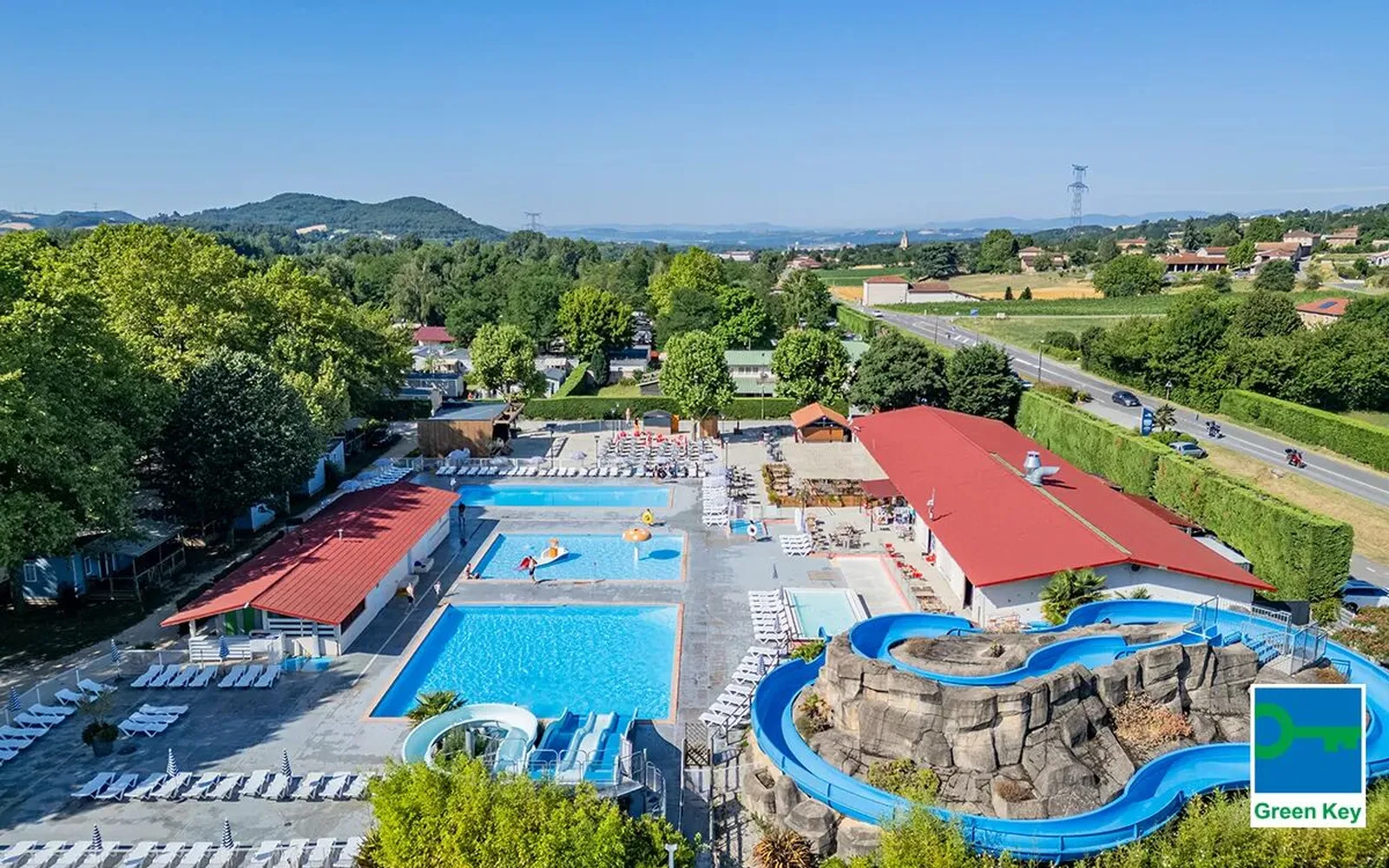 Kindvriendelijke camping in de Drôme: Château de Galaure in Châteauneuf-de-Galaure Kindvriendelijke camping in de Drôme: Château de Galaure in Châteauneuf-de-Galaure