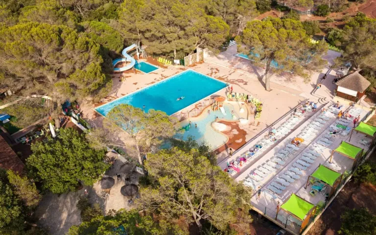 Camping met animatie voor het hele gezin in Côte d'Azur - La Pierre Verte, Frankrijk
