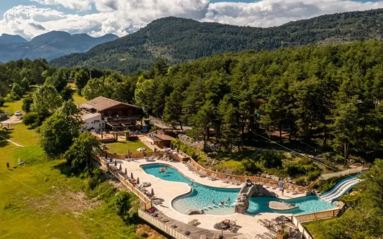 Les Collines de Castellane in Provence: camping met animatie, Frankrijk